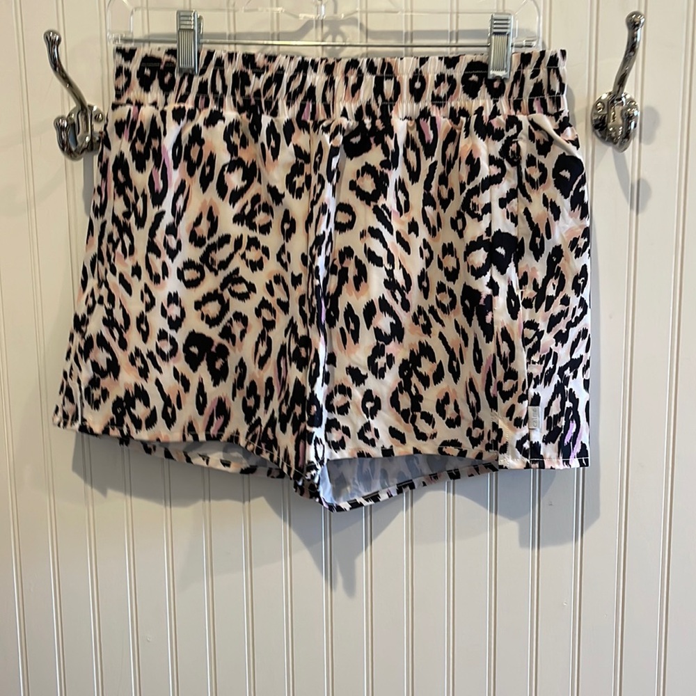 NWT Johnny Was Calme Elements Hike Short!